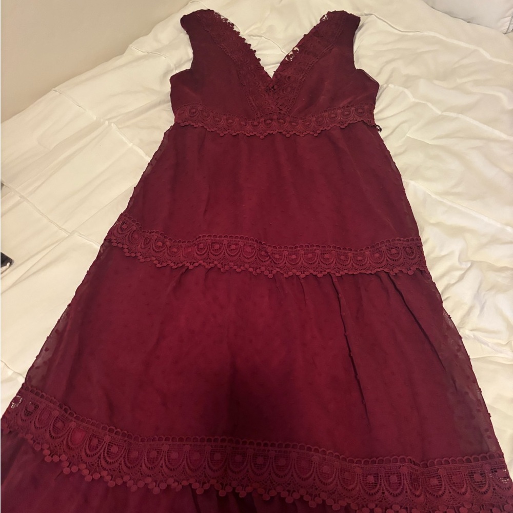 Chic Lace Midi Dress in Deep Red